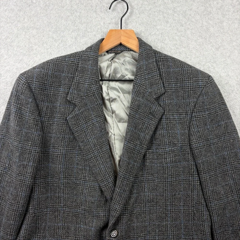 Lord & Taylor see photos